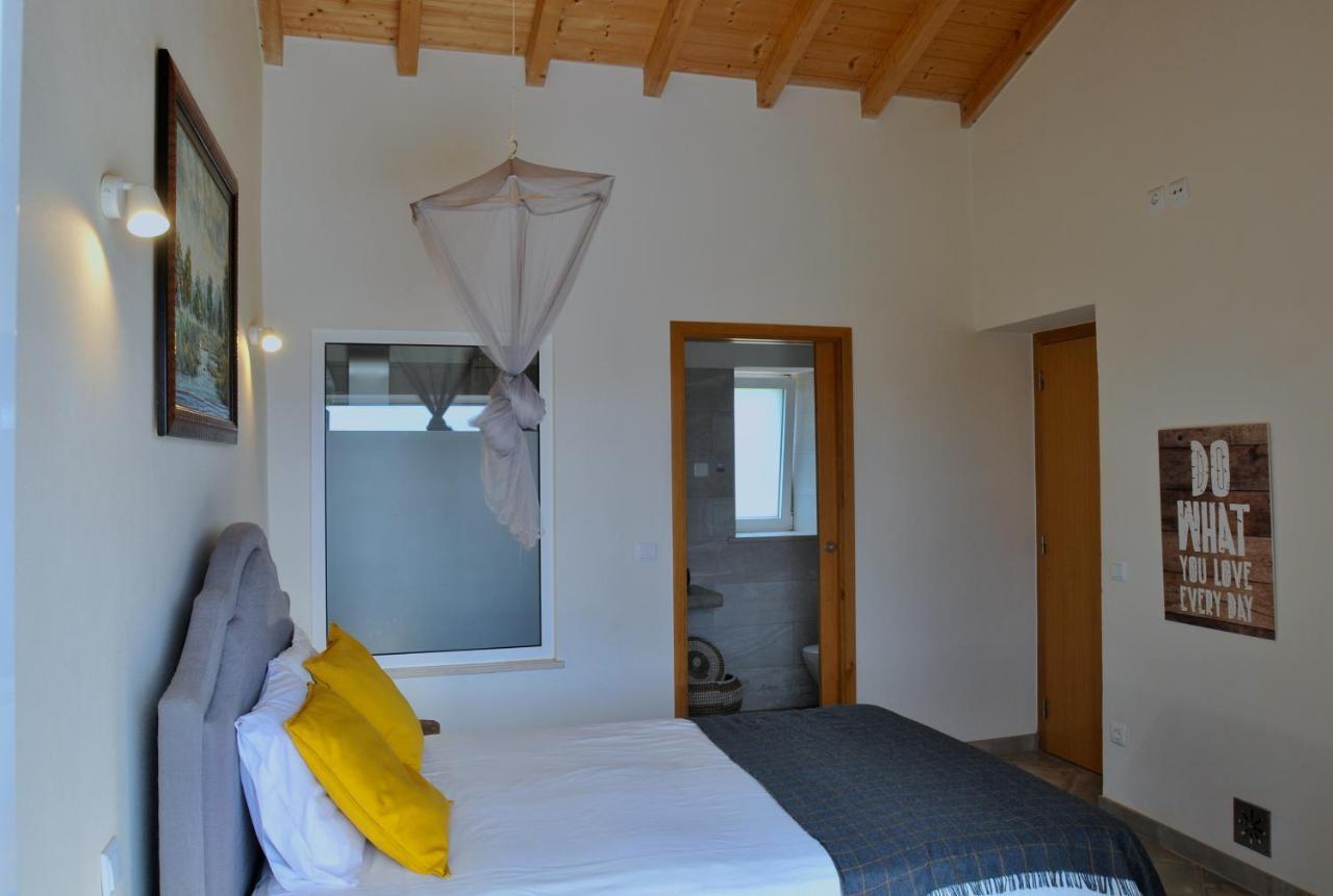 Cal Velho - Holiday Lodge São Luis Dış mekan fotoğraf